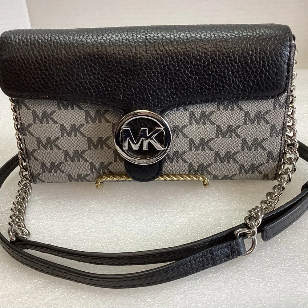 Michael Kors Vanna Black & Gray clutch Bag with Monogram and Leather Accents JS4